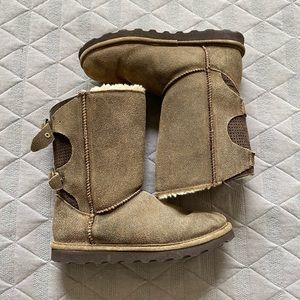 ✨Bearpaw Clara Boots✨